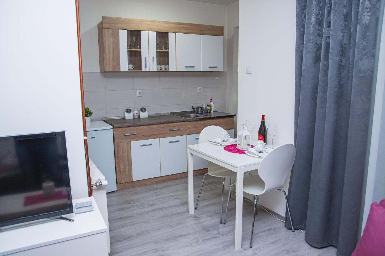 Family Apartmani Le Leskovac  Eksteriør billede