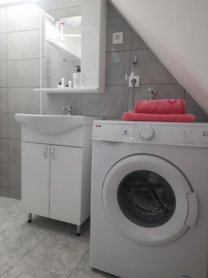 Family Apartmani Le Leskovac  Eksteriør billede